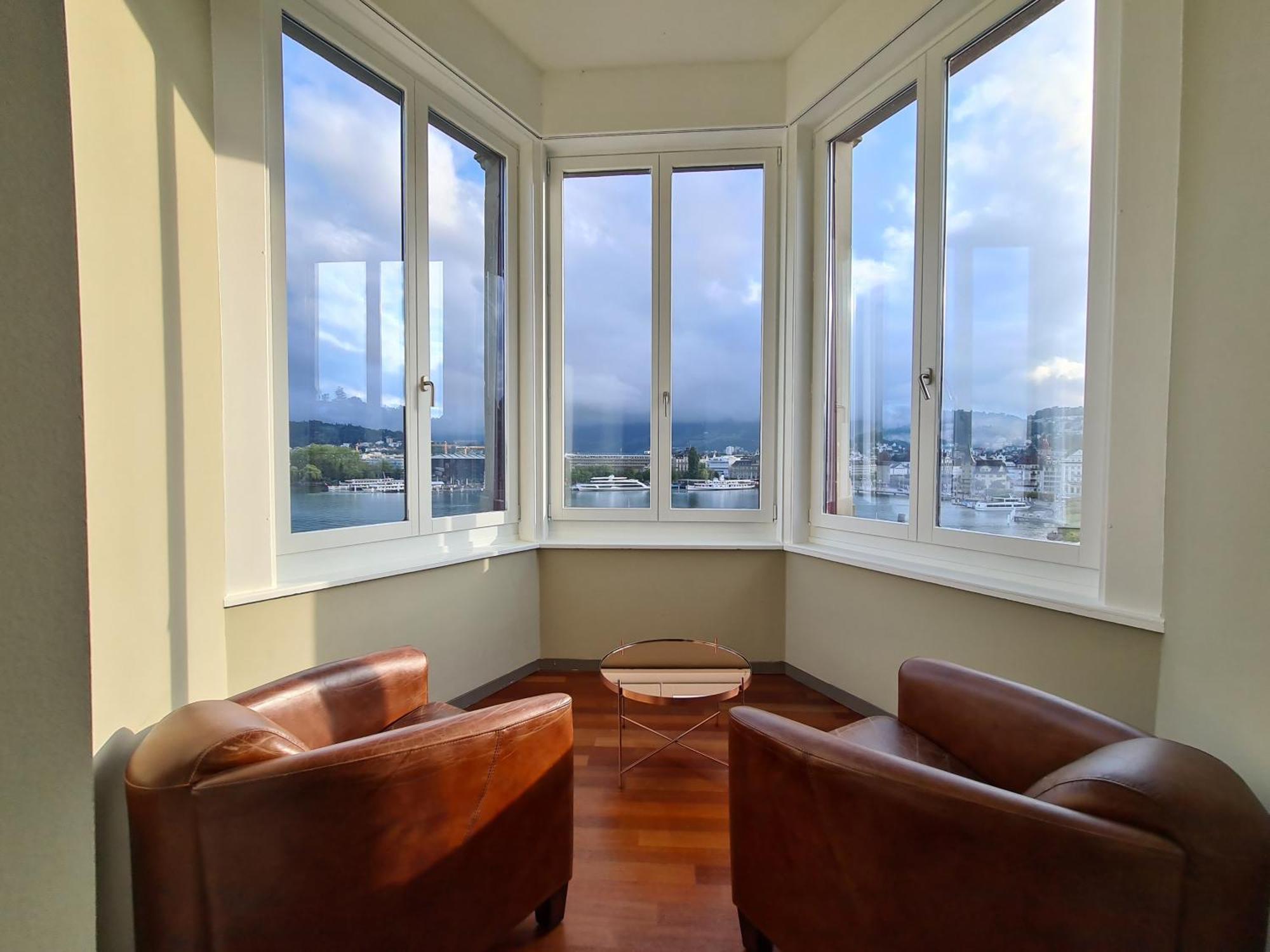 Lucerne Lake View Apartments Luaran gambar
