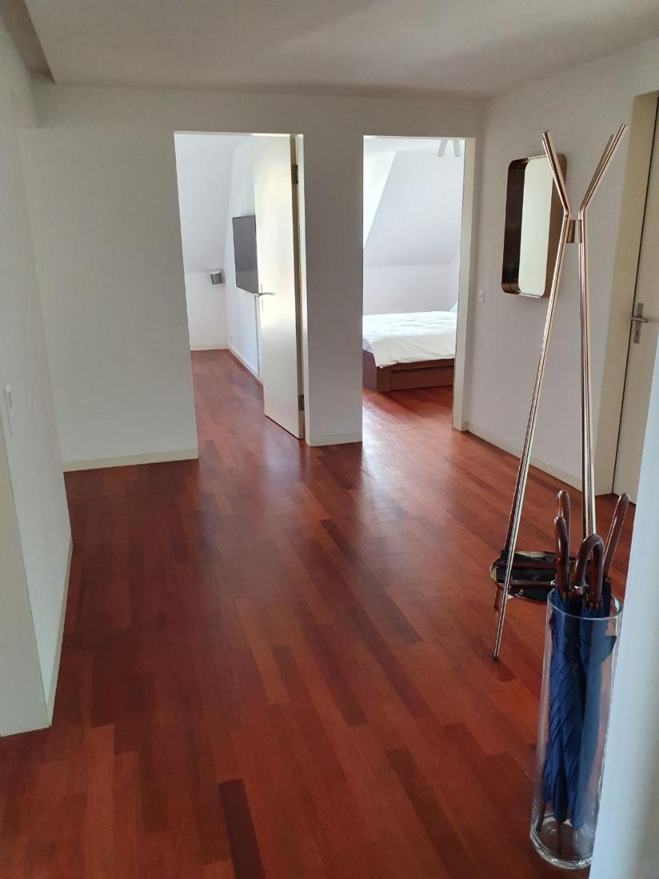 Lucerne Lake View Apartments Bilik gambar
