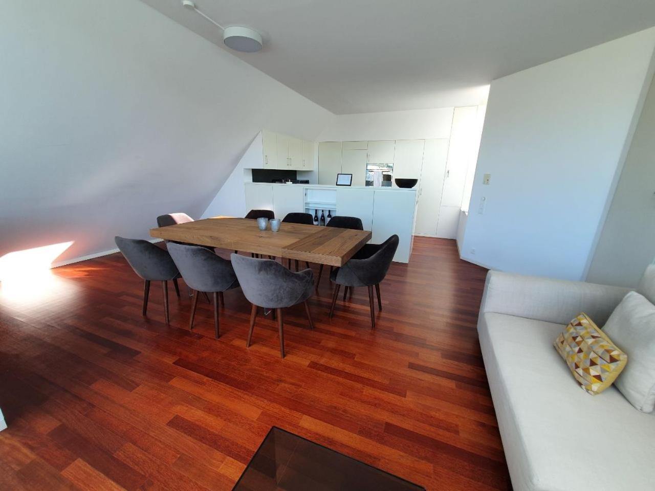 Lucerne Lake View Apartments Bilik gambar