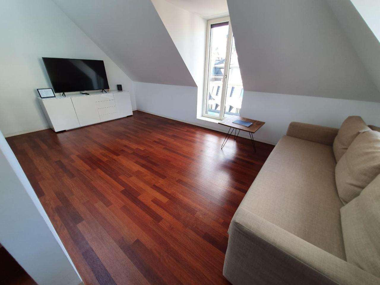 Lucerne Lake View Apartments Bilik gambar